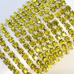 19 Citrine в серебряном цапе, стразовая цепочка 2,4 мм 1 м