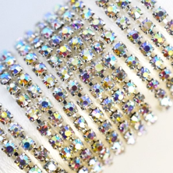 28 Crystal AB в серебряном цапе, стразовая цепочка 2,4 мм 1 м