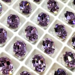 Страз в цапе 3022-117 Violet в серебряном цапе, овал 6х8 мм