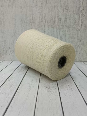 Angora Rabbit 50 (Китай) 918 молочный, пряжа бобинная китайская 1г