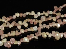 Кварц клубничный галтовка, бусины 7х8мм 40шт
