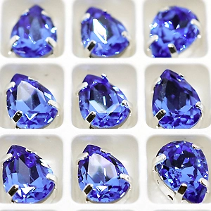 Страз в цапе 3003-116 Sapphire в серебряном цапе, капля 10х7 мм