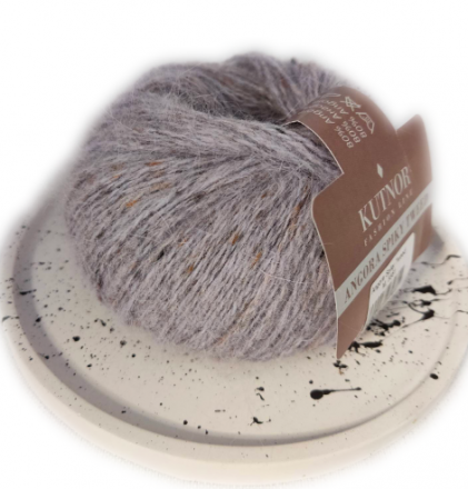 Angora Spiky Tweed (Kutnor) 5561 светлый лиловый, пряжа 25г