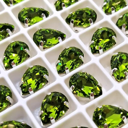Страз в цапе 3003-124 Olivine в серебряном цапе, капля 10х7 мм